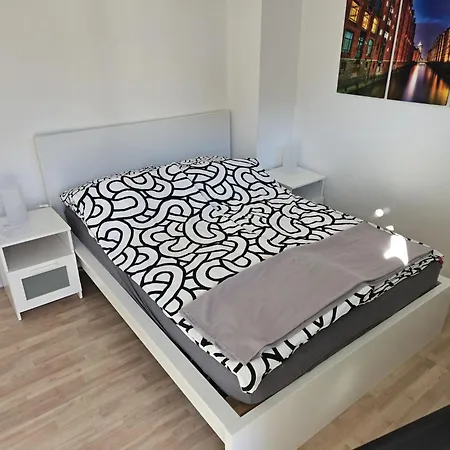 Moderne Traum-Ferienwohnung Flughafen und Zentrumsnah-2